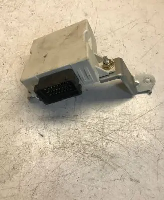 Toyota Avensis T250 Window wiper relay 594005020