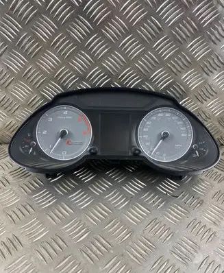 Audi Q5 SQ5 Speedometer (instrument cluster) 8R0920950T