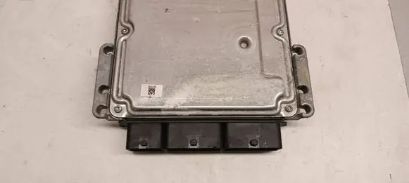 Renault Clio IV Engine control unit/module 0281033119 237108281R 237106319