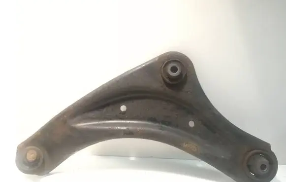 Nissan Juke I F15 Front lower control arm/wishbone