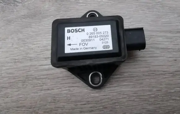 Toyota Avensis T250 ESP acceleration yaw rate sensor 0265005273 8918305020 0030911