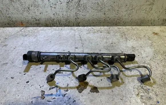 BMW X3 F25 Fuel main line pipe 0281002949 10119892 091012