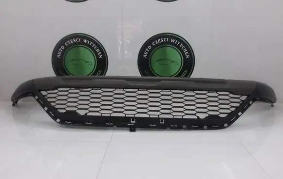 Dacia Sandero III Front grill 620267459R