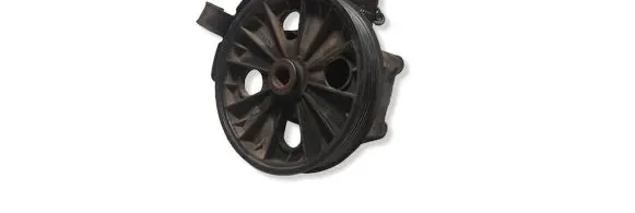 Volvo V70 Power steering pump 9485757