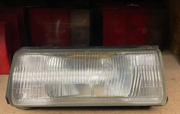 Mazda 626 Headlight/headlamp 0013371