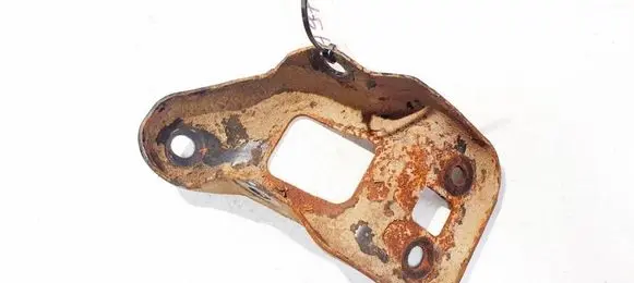 Suzuki Grand Vitara II Bracket in trunk/boot 