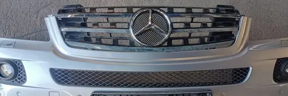 Mercedes-Benz ML W164 Front bumper A1648850625 A1648851025 A1648850825