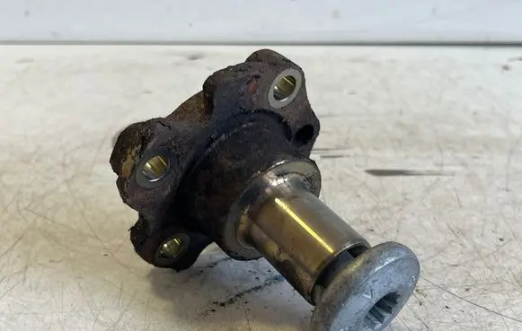 Audi Q2 - Stub axle