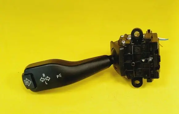 BMW 3 E46 Indicator stalk 8363668M