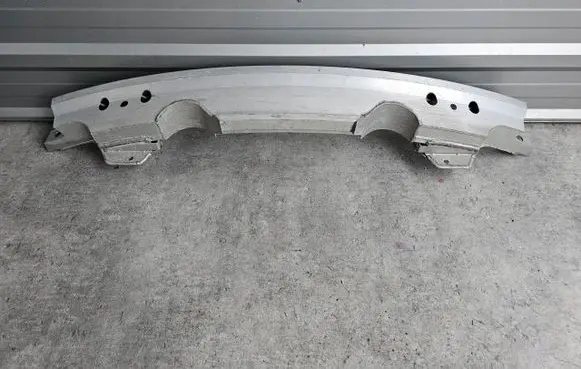 Maserati GranTurismo Rear bumper cross member 
