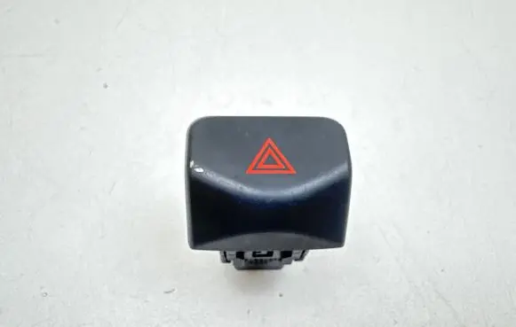Nissan Note (E11) Hazard light switch 06019