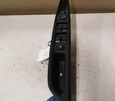 Mazda 6 Electric window control switch GJ6A684L6