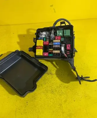 Peugeot 2008 I Fuse box set RZ3R10P3K2
