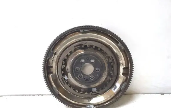 Skoda Yeti (5L) Dual mass flywheel 