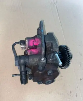 Subaru Outback Fuel injection high pressure pump