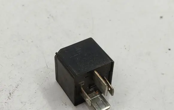Volkswagen Golf IV Other relay 7M0951253