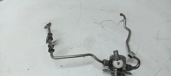 BMW 5 F10 F11 Fuel injection high pressure pump 8604231