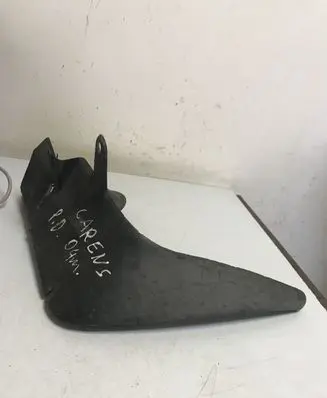 KIA Carens I Front mudguard 