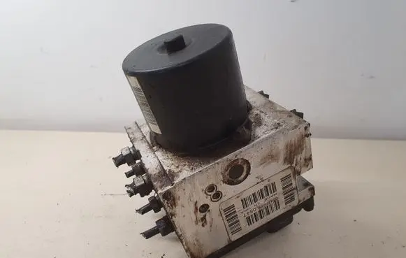 Peugeot 407 ABS Pump 15710605 15710505E