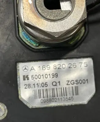 Mercedes-Benz A W169 Radio antenna A1698202675 50010199 098802113545