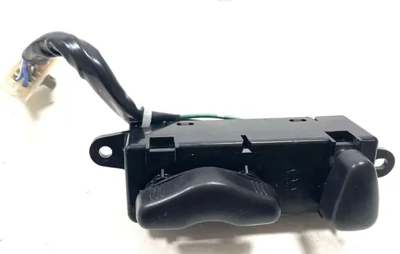 Nissan Murano Z50 Seat control switch 
