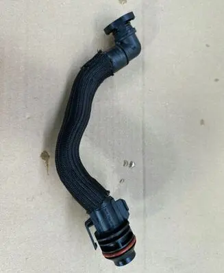 Mercedes-Benz S W222 Breather hose/pipe A6560101001
