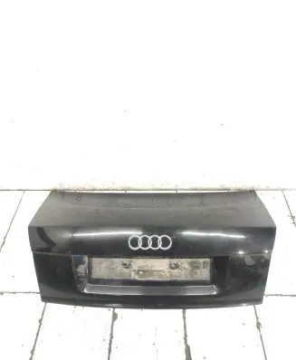 Tailgate/trunk/boot lid