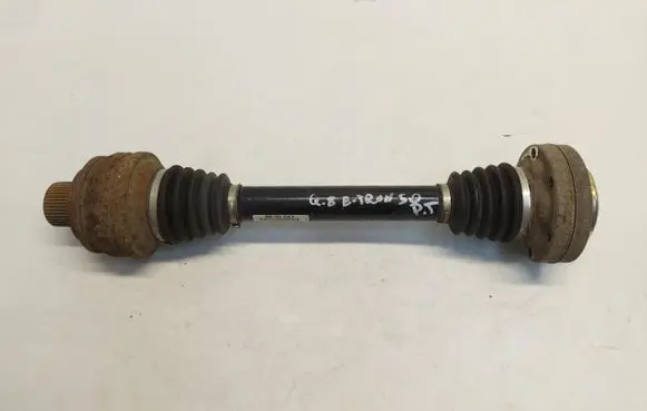 Rear driveshaft