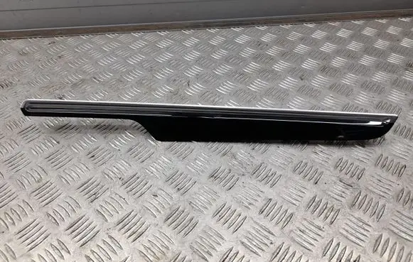 Porsche Macan (95B) Rear door card trim 95B867062D