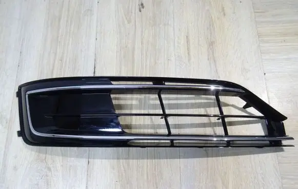 Audi A8 S8 D4 4H Front bumper lower grill 4H0807680R