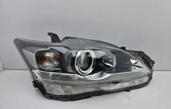 Lexus CT 200H Headlight/headlamp