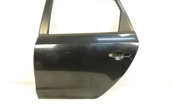 Hyundai i30 Rear door 