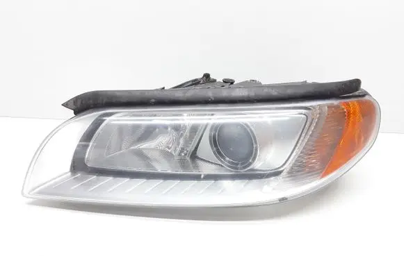 Volvo V70 Headlight/headlamp 31214347 6948180