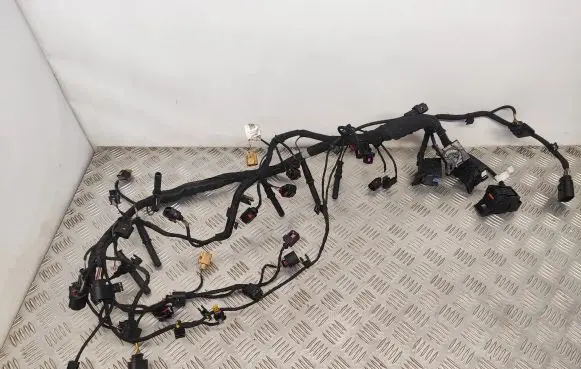Audi Q7 4M Engine installation wiring loom 779654005A Z300218195 5008860369