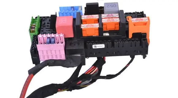 Mercedes-Benz E W213 Fuse box set A2139068801