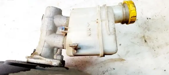 Master brake cylinder