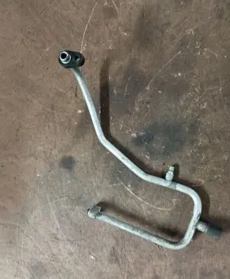 Air conditioning (A/C) pipe/hose
