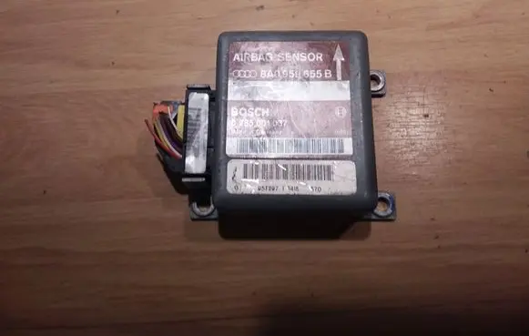 Audi A4 S4 B5 8D Airbag control unit/module 8A0959655B