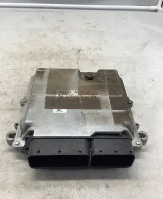 Mercedes-Benz E W212 Engine control unit/module A6421508900