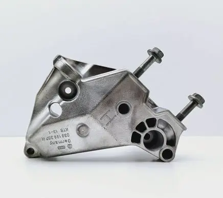 Volkswagen Touran I Engine mounting bracket 038199207H