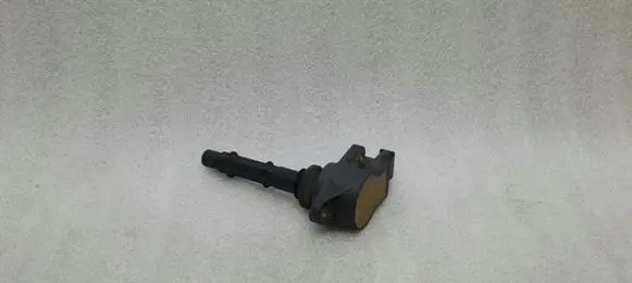 Mercedes-Benz SL R230 High voltage ignition coil A0001502780