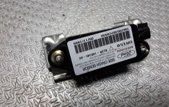 Ford Explorer Airbag deployment crash/impact sensor XL2A14B345AE