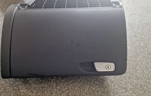 Audi A4 S4 B8 8K Glove box