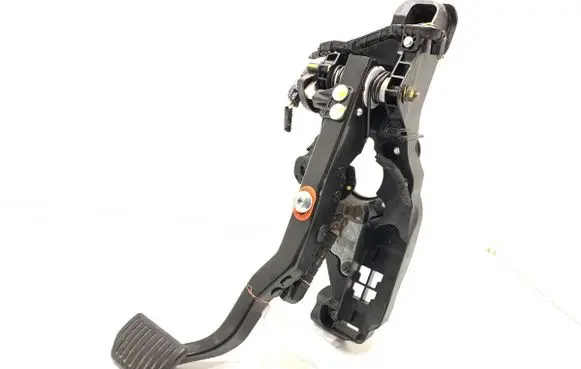 Ford Mondeo MK V Pedal assembly DG98-9F856