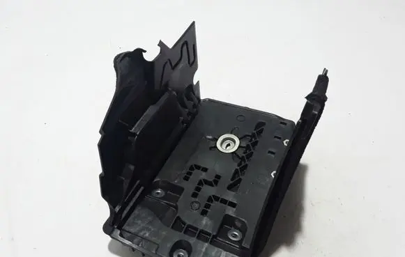 Volvo V60 Battery bracket 31299569