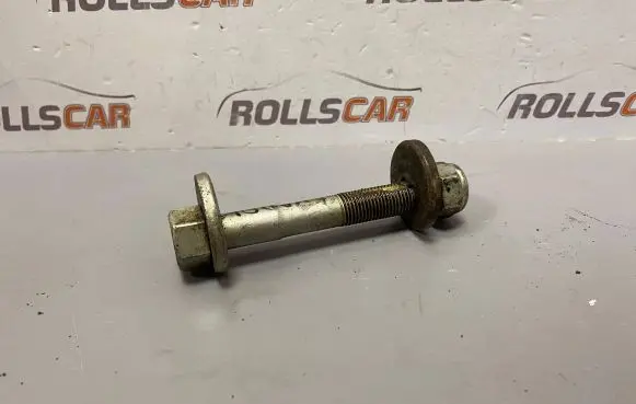 Volkswagen Amarok Rear suspension camber bolt 