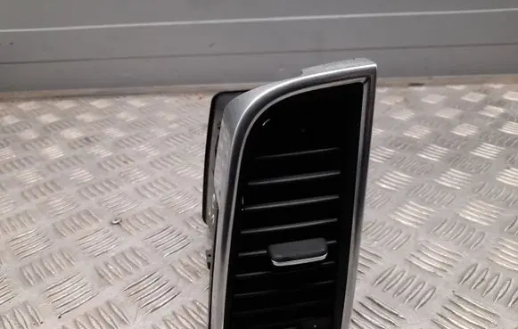 Porsche Panamera (970) Dash center air vent grill 97055214203