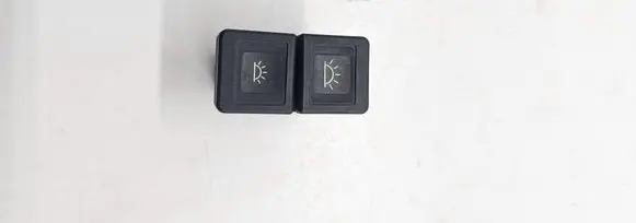 Citroen Xsara Picasso Light switch 03682