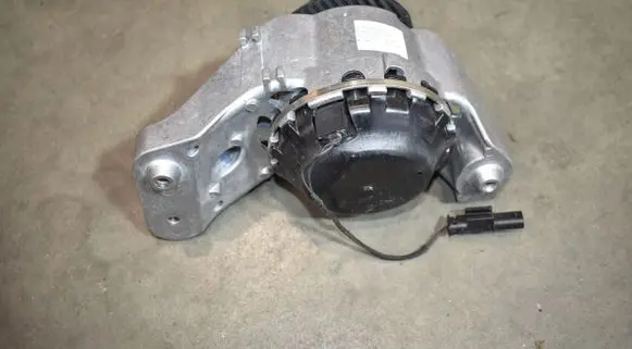 Mercedes-Benz C W206 Engine mount vacuum valve A2062403801 5556655