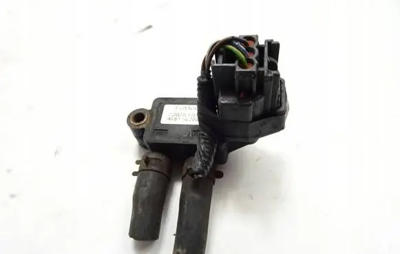 Ford C-MAX II Exhaust gas pressure sensor AV615L200AB CZQ7A12L19A